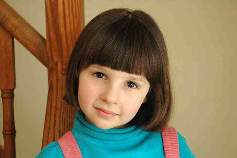 Little Girl haircuts with Bangs (07)